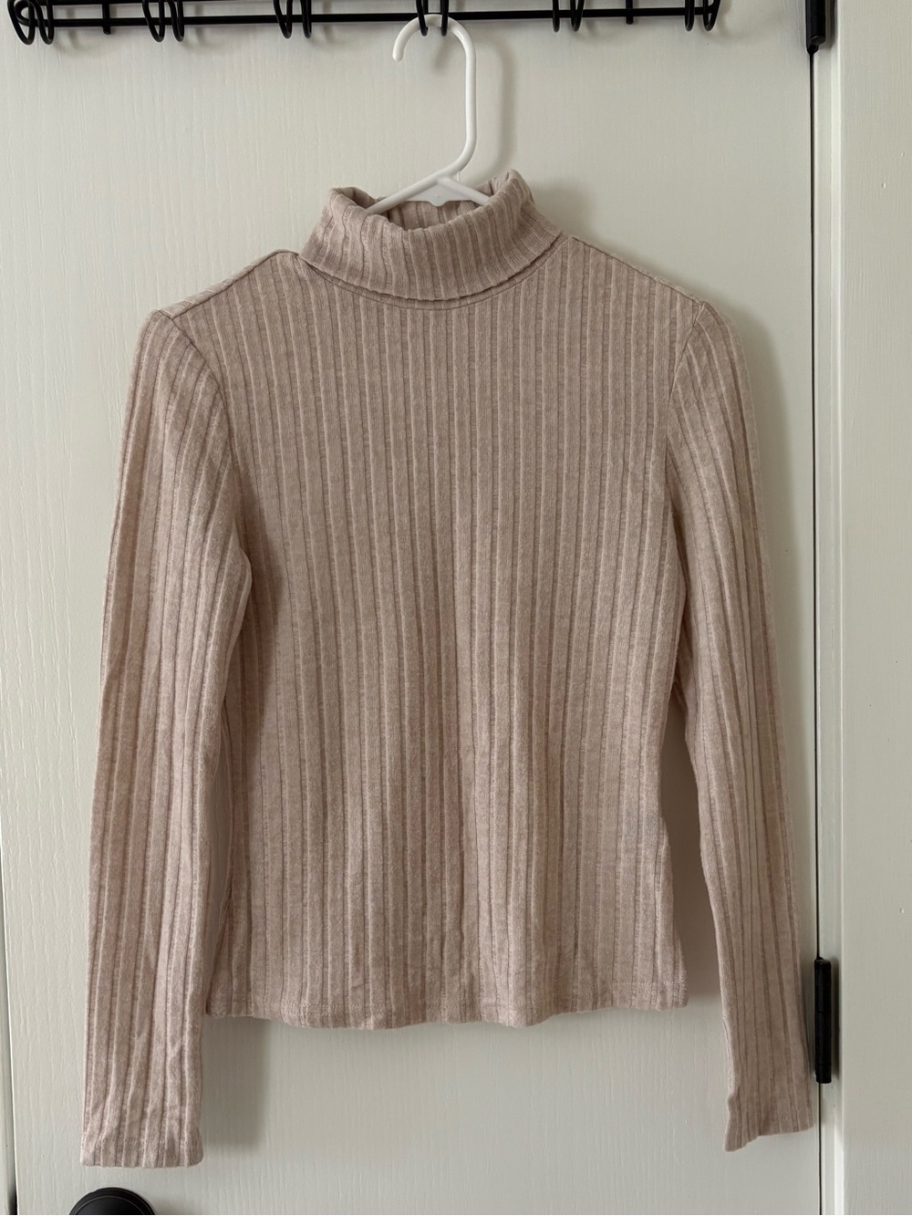 Women's Ribbed Turtleneck Shirt- Cream